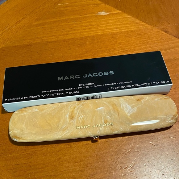 Marc Jacobs Eye-Conic Eye Palette Fine Grind - Picture 4 of 16